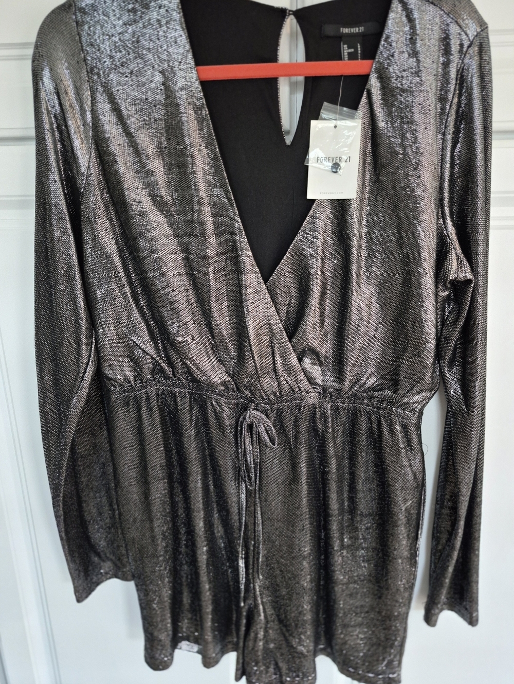 NWT Forever 21 Black and Silver Metallic Romper  Jumpsuit Large